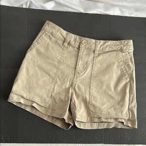 Redy Tan Cargo Shorts with Mid-Thigh Length
